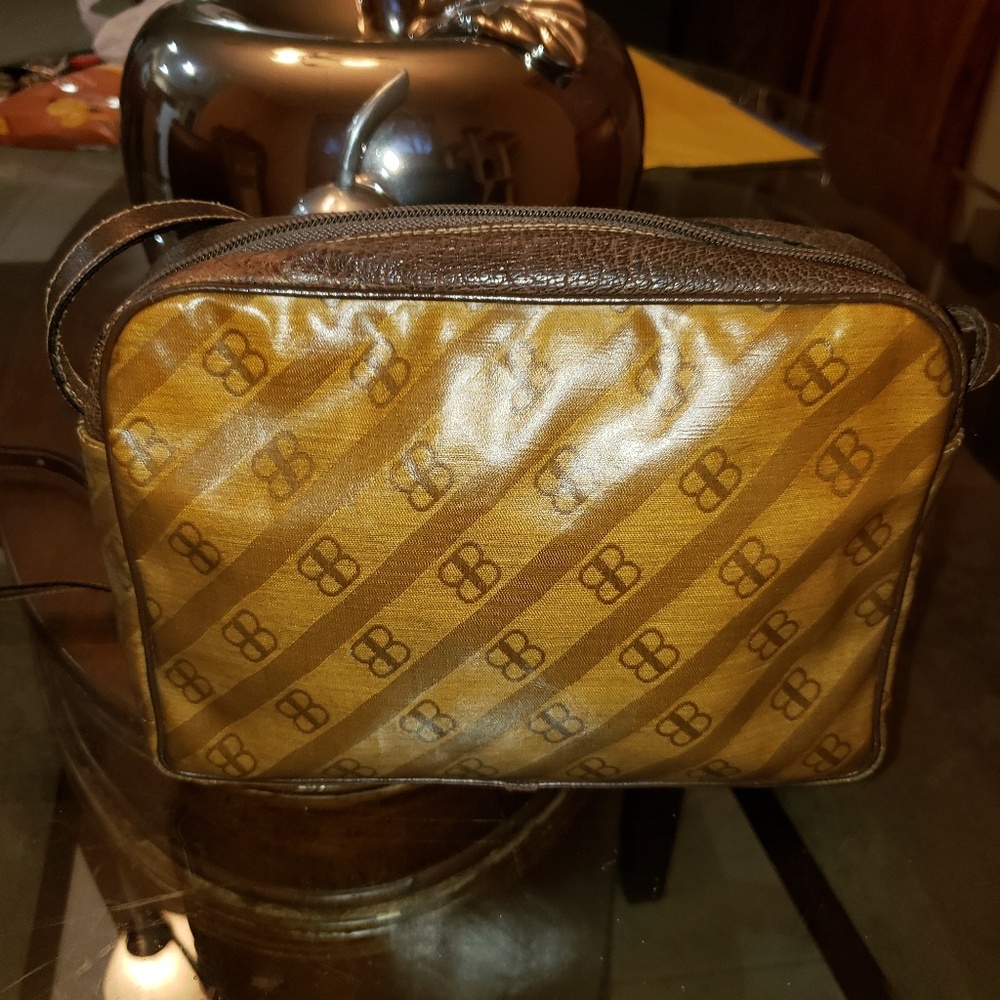 Vintage balenciaga authentic   crossbody